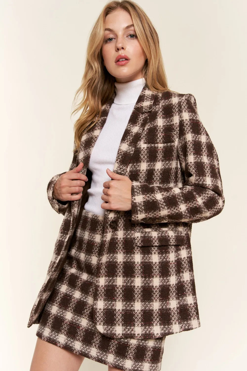 Women's Plaid One-Button Blazer