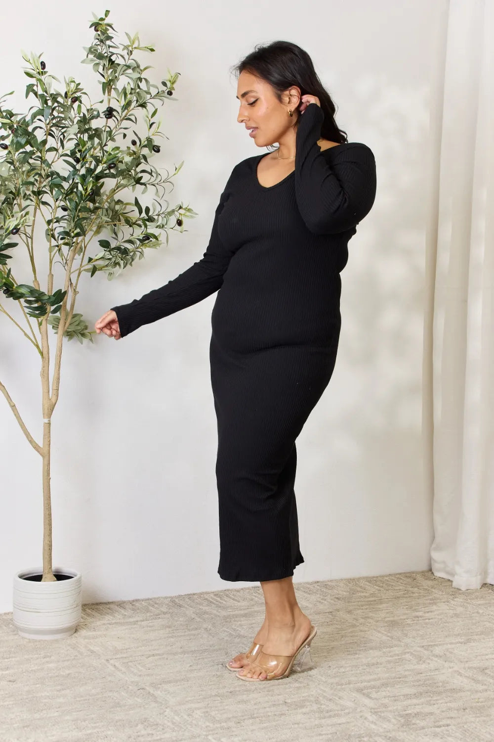 Women's Ribbed Long-Sleeve Slit Midi Dress