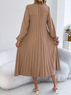 Pleated Pocketed A-Line Midi Dress detail view 05 - Vellaya Lane