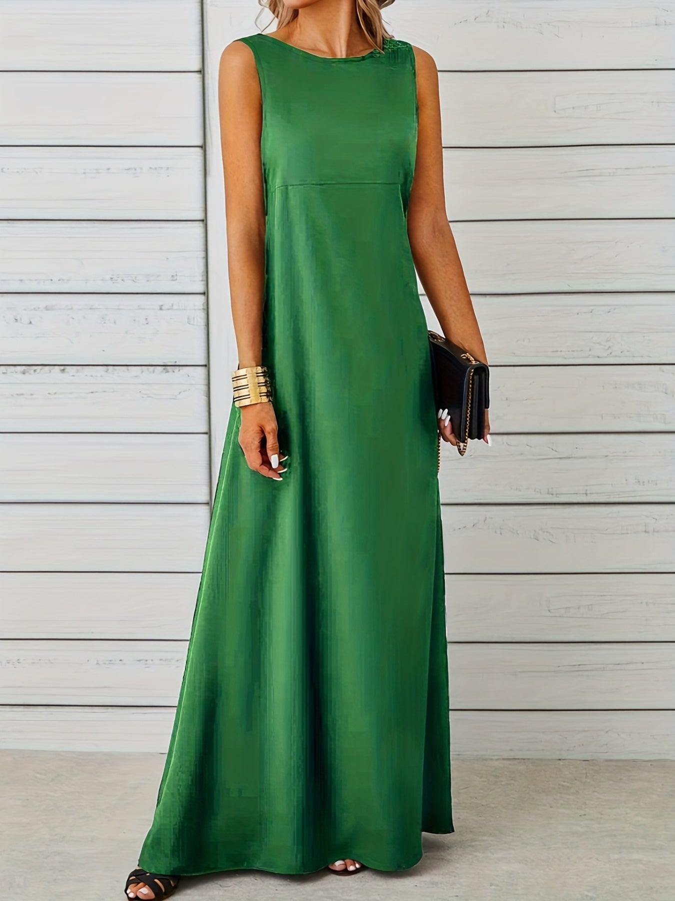 Sleeveless Flowy Maxi Dress detail view 17 - Vellaya Lane