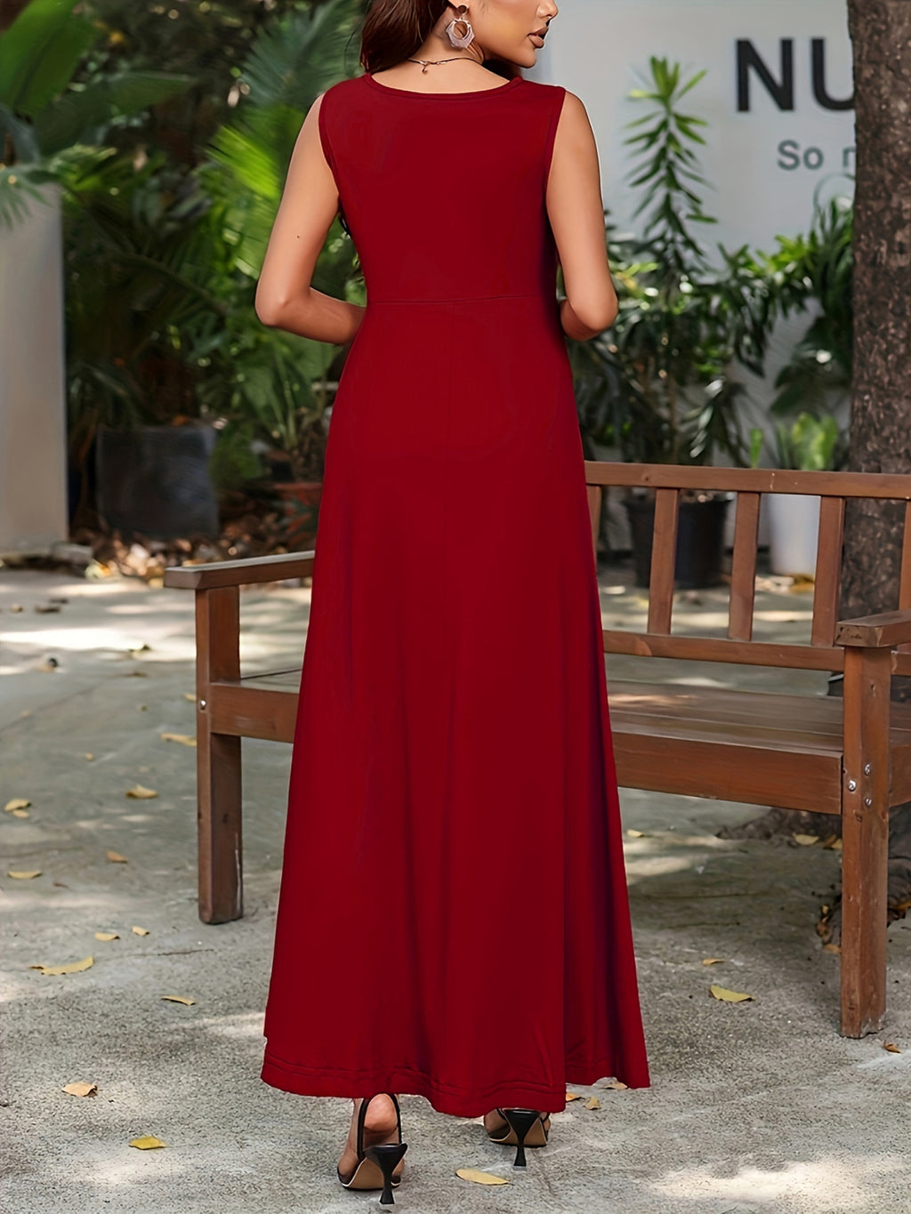 Sleeveless Flowy Maxi Dress detail view 20 - Vellaya Lane