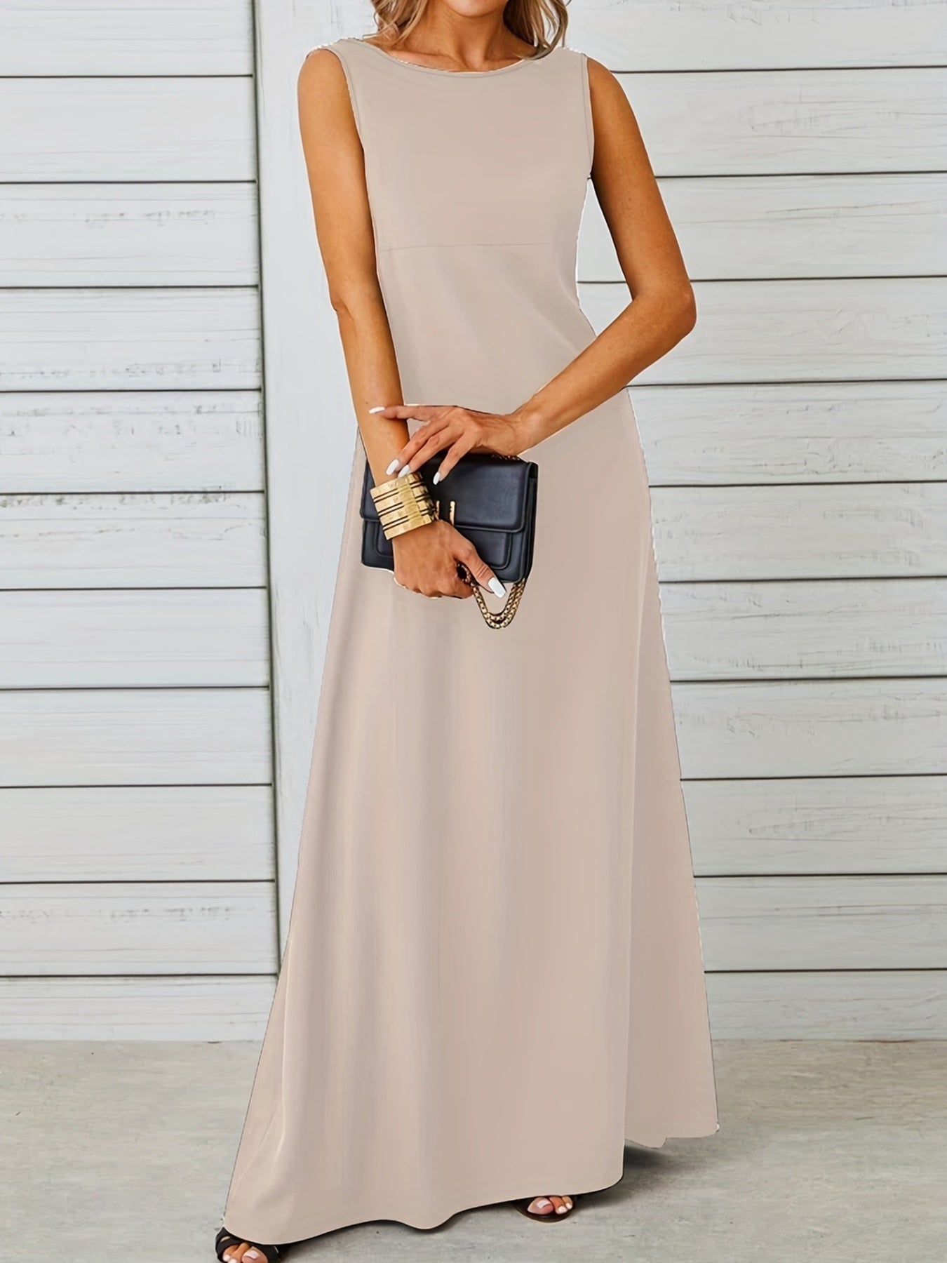 Sleeveless Flowy Maxi Dress detail view 32 - Vellaya Lane