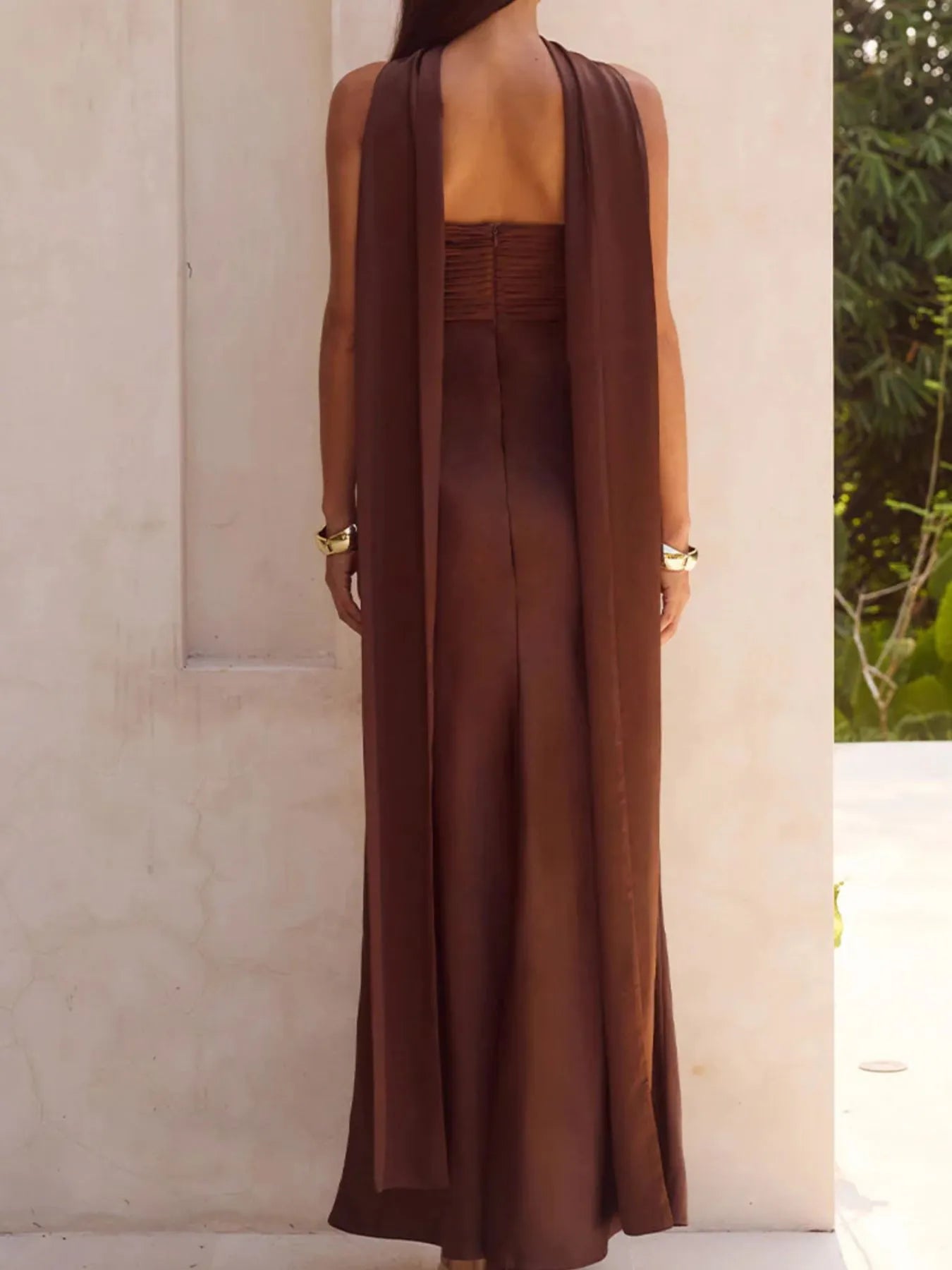 Strapless Mermaid Maxi Dress detail view 05 - Vellaya Lane